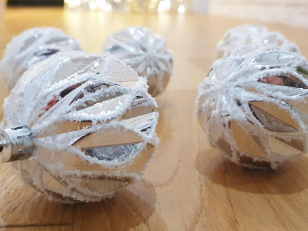 Zawieszka BOMBKA SY272 srebrny 6szt 6cm